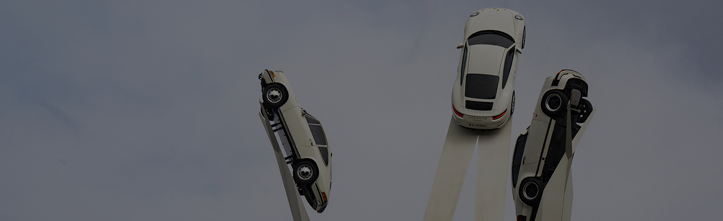 Mobility Players_Porsche Sports Cars to the Bone