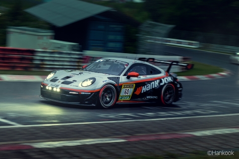 The track may be long, but with so many race cars and such a wide range of performance across numerous classes, drivers must constantly navigate around other cars to keep racing.